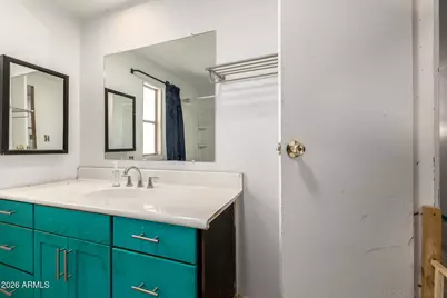 16029 N 70th Avenue, Peoria, AZ 85382 - Photo 8