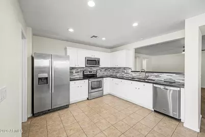 39990 W Mary Lou Drive, Maricopa, AZ 85138 - Photo 4