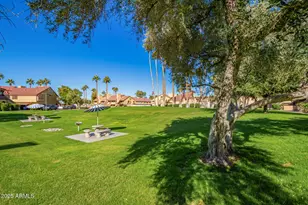 4901 S Calle Los Cerros Dr, Tempe, AZ 85282 - Photo 18