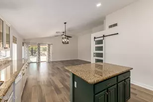 6710 S 4 Peaks Pl, Chandler, AZ 85249 - Photo 14