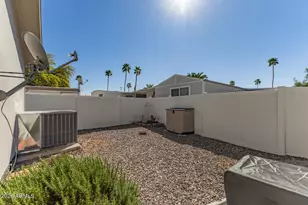 201 S Greenfield Rd, Mesa, AZ 85206 - Photo 24