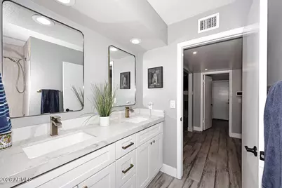 4641 E Mountain View Road, Phoenix, AZ 85028 - Photo 20