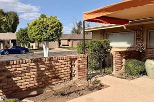 10015 W Mountain View Rd, Sun City, AZ 85351 - Photo 2