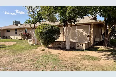 10015 W Mountain View Road, Sun City, AZ 85351 - Photo 12