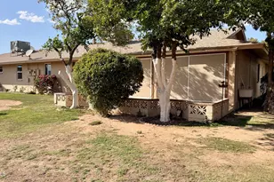 10015 W Mountain View Rd, Sun City, AZ 85351 - Photo 12