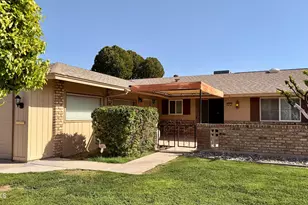 10015 W Mountain View Rd, Sun City, AZ 85351 - Photo 8