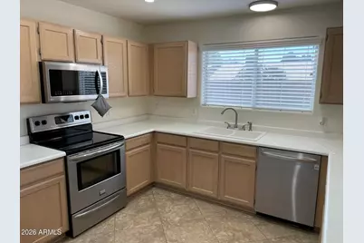 3349 W Abraham Lane, Phoenix, AZ 85027 - Photo 2