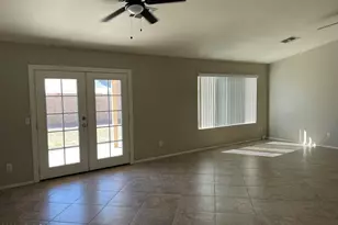 3349 W Abraham Ln, Phoenix, AZ 85027 - Photo 8