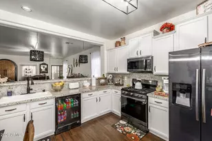 15250 W Shaw Butte Dr, Surprise, AZ 85379 - Photo 16