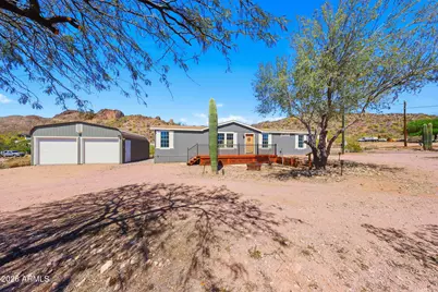636 W Saddle Butte Street, Apache Junction, AZ 85120 - Photo 6