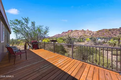 636 W Saddle Butte Street, Apache Junction, AZ 85120 - Photo 2