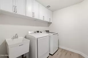 20457 N 87th Dr, Peoria, AZ 85382 - Photo 32