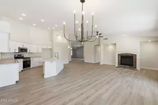 20457 N 87th Dr, Peoria, AZ 85382 - Photo 12