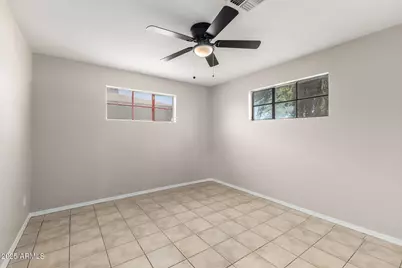 3020 W El Caminito Drive, Phoenix, AZ 85051 - Photo 16