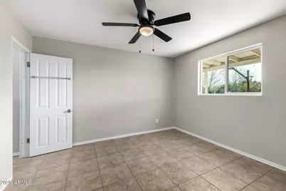 3020 W El Caminito Drive, Phoenix, AZ 85051 - Photo 12