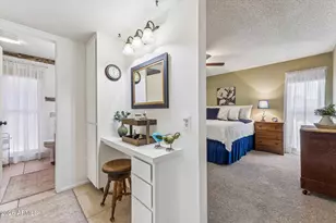 9721 W Greenway Rd, Sun City, AZ 85351 - Photo 18