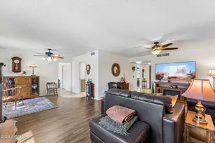 9721 W Greenway Rd, Sun City, AZ 85351 - Photo 2