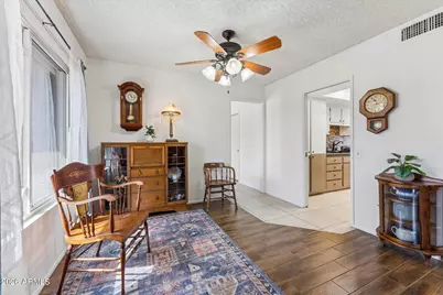 9721 W Greenway Road, Sun City, AZ 85351 - Photo 24