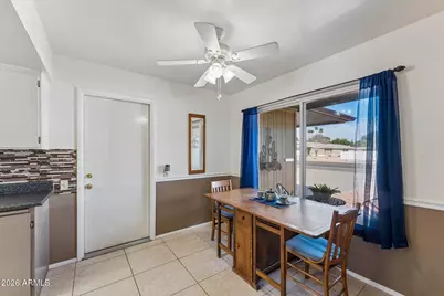 9721 W Greenway Road, Sun City, AZ 85351 - Photo 14