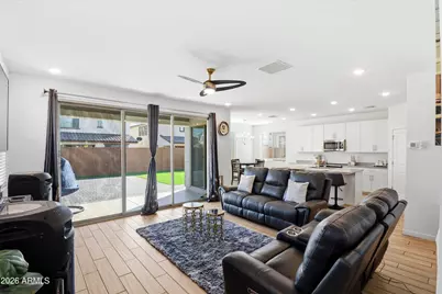 7407 W Gardenia Avenue, Glendale, AZ 85303 - Photo 6