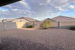 1033 W Beacon Dr, Casa Grande, AZ 85122 - Photo 14