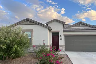 1033 W Beacon Dr, Casa Grande, AZ 85122 - Photo 2