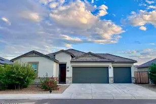 1033 W Beacon Dr, Casa Grande, AZ 85122 - Photo 1