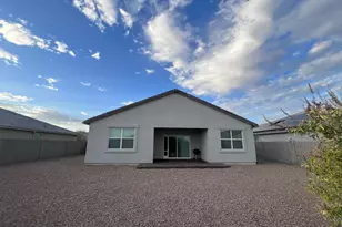 1033 W Beacon Dr, Casa Grande, AZ 85122 - Photo 16