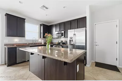 2089 S Olympic Drive, Gilbert, AZ 85295 - Photo 10