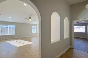 2516 E Camellia Dr, Gilbert, AZ 85296 - Photo 8