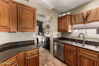 10753 W Ruth Avenue, Peoria, AZ 85345 - Photo 12