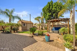 2234 E Wahalla Ln, Phoenix, AZ 85024 - Photo 30