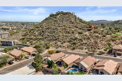 2234 E Wahalla Lane, Phoenix, AZ 85024 - Photo 40