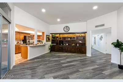 13857 N 108th Drive, Sun City, AZ 85351 - Photo 8