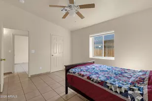 1121 North 25th Pl, Phoenix, AZ 85008 - Photo 24