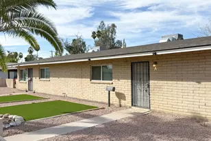 1122 S McClintock Dr, Tempe, AZ 85281 - Photo 1