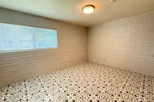 1122 S McClintock Dr, Tempe, AZ 85281 - Photo 12