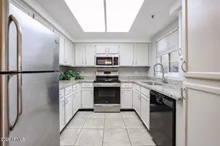 9451 E Becker Ln, Scottsdale, AZ 85260 - Photo 14