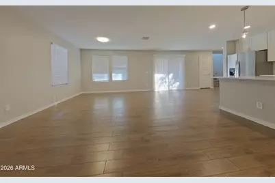 11641 N 165th Lane, Surprise, AZ 85388 - Photo 2