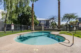 122 S Hardy Dr, Tempe, AZ 85281 - Photo 20