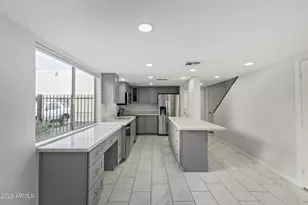 122 S Hardy Dr, Tempe, AZ 85281 - Photo 6