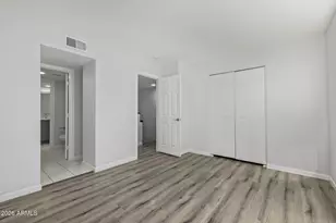 122 S Hardy Dr, Tempe, AZ 85281 - Photo 16