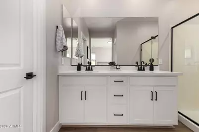 675 E Ginko Avenue #201, Gilbert, AZ 85297 - Photo 22