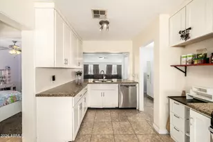 6231 N 47th Dr, Glendale, AZ 85301 - Photo 20