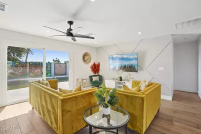 8707 E Clarendon Avenue, Scottsdale, AZ 85251 - Photo 20