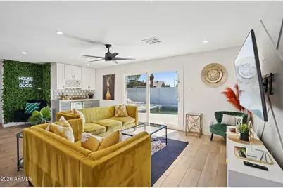 8707 E Clarendon Avenue, Scottsdale, AZ 85251 - Photo 18