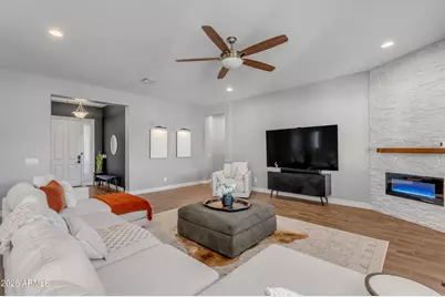 10326 E Bergeron Avenue, Mesa, AZ 85212 - Photo 6