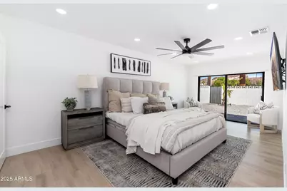 4464 E Campbell Avenue, Phoenix, AZ 85018 - Photo 10