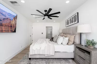 4464 E Campbell Avenue, Phoenix, AZ 85018 - Photo 12