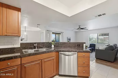 5104 N 32nd Street #109, Phoenix, AZ 85018 - Photo 10